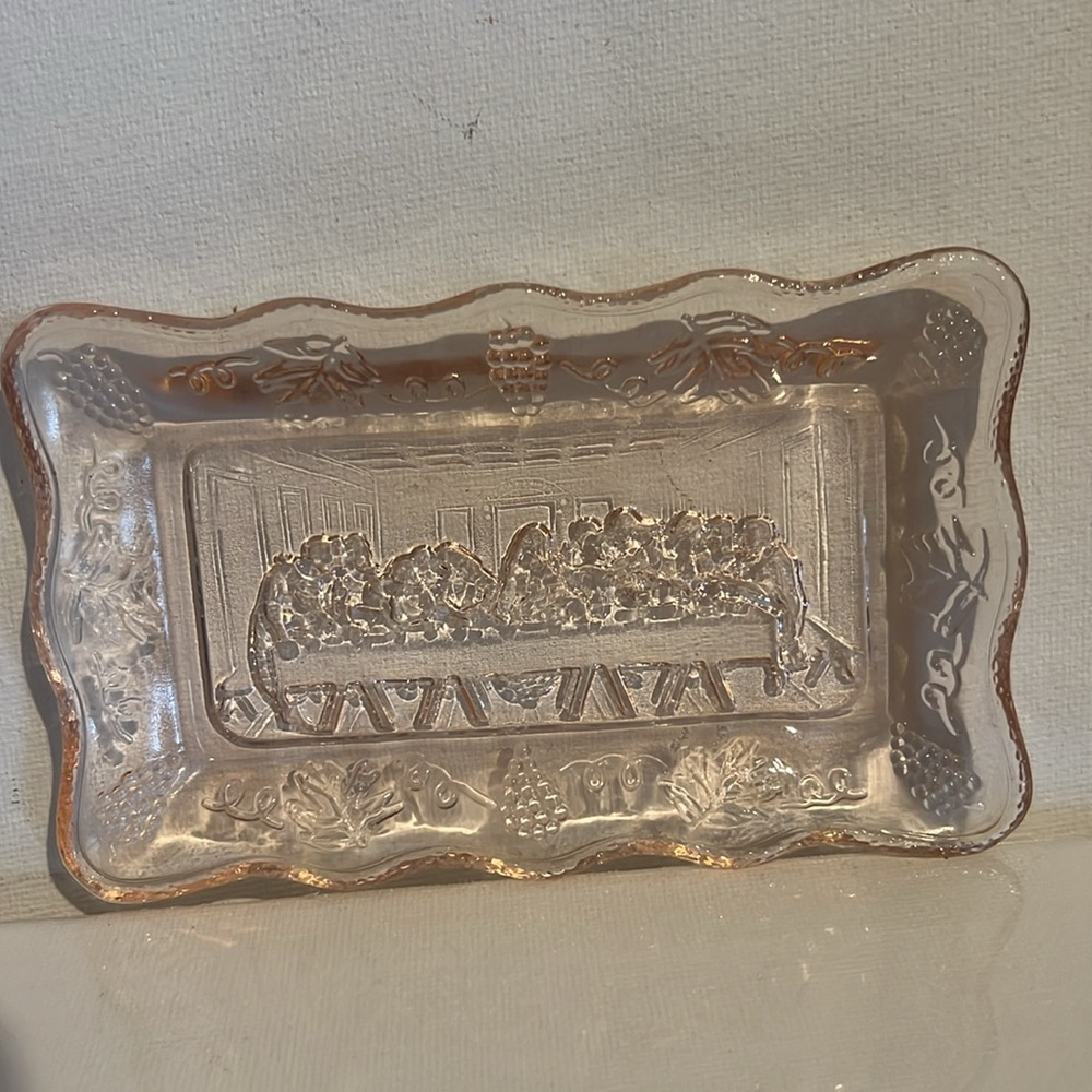Last Supper Scene Pink Indiana Glass Dish 3x5 Vintage trinket plate EUC!